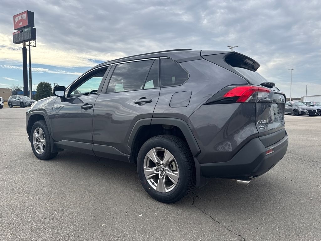 Used 2022 Toyota RAV4 XLE SUV