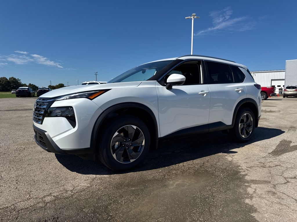 2026 Nissan Rogue SV's photo
