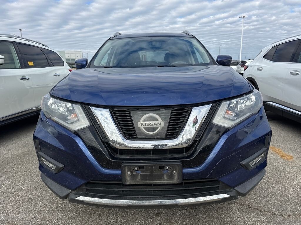 Used 2017 Nissan Rogue SV SUV