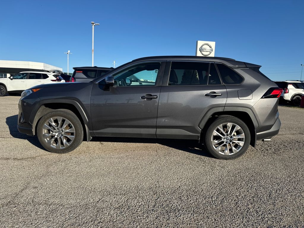 Used 2020 Toyota RAV4 XLE Premium with VIN 2T3C1RFV6LW087100 for sale in Northfield, Minnesota
