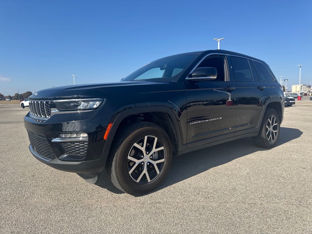 2024 Jeep Grand Cherokee Limited's photo