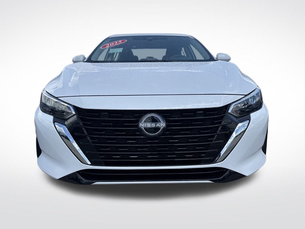 2025 Nissan Sentra SV photo 2