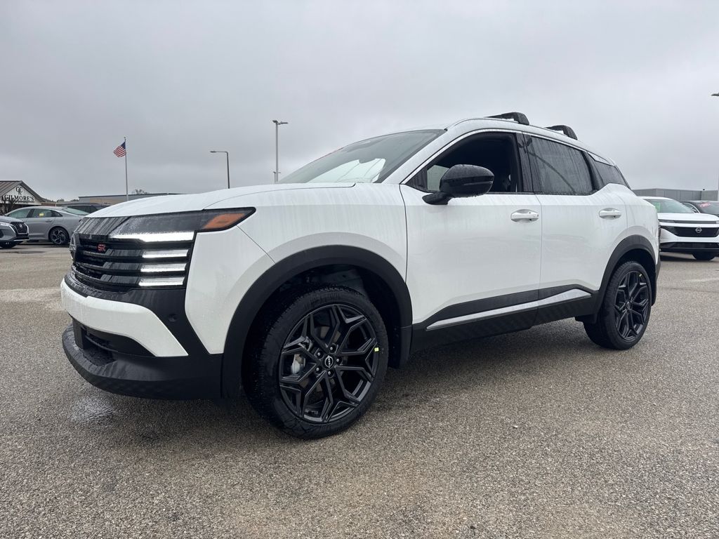 2026 Nissan KICKS SR AWD's photo