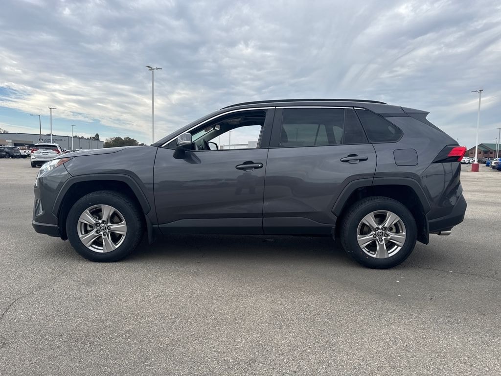 Used 2022 Toyota RAV4 XLE SUV