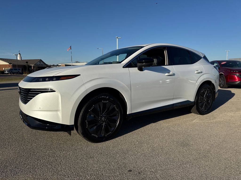 2026 Nissan Murano Platinum's photo