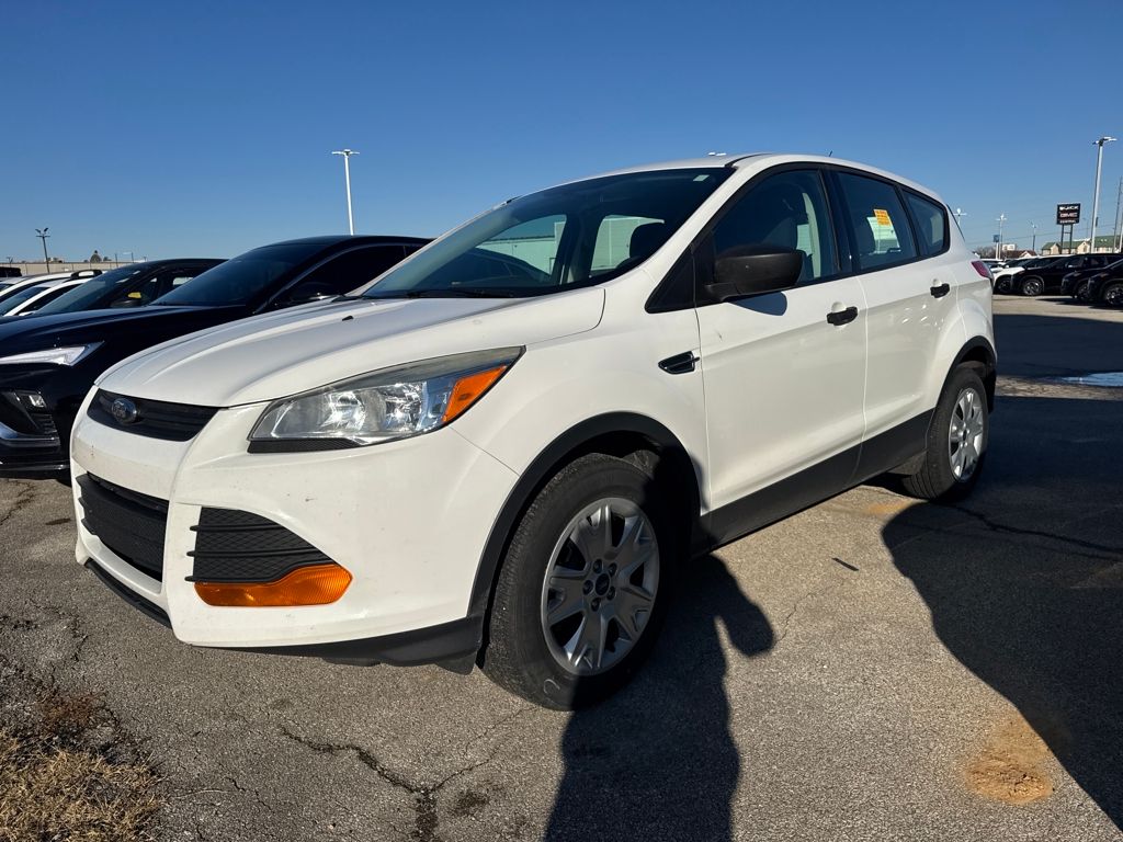 2013 Ford Escape S's photo