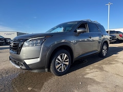 2025 Nissan Pathfinder SL SUV