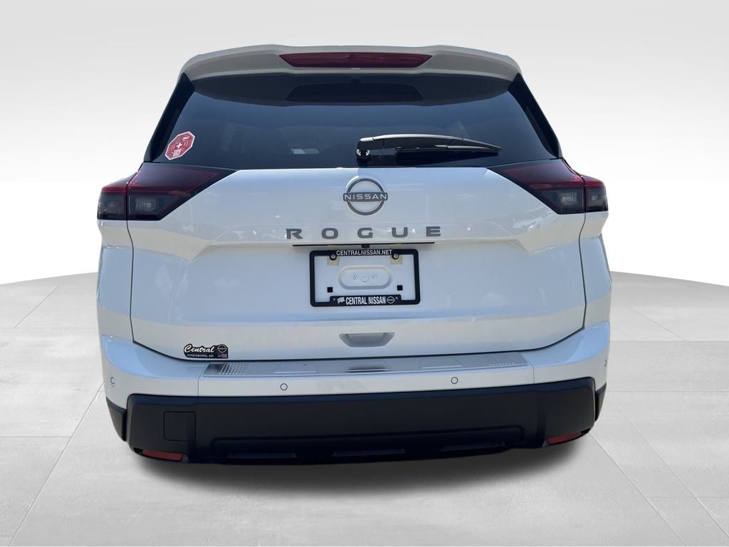 2026 Nissan Rogue SV photo 4