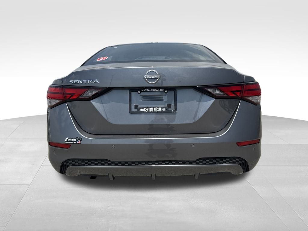 2025 Nissan Sentra SV photo 4