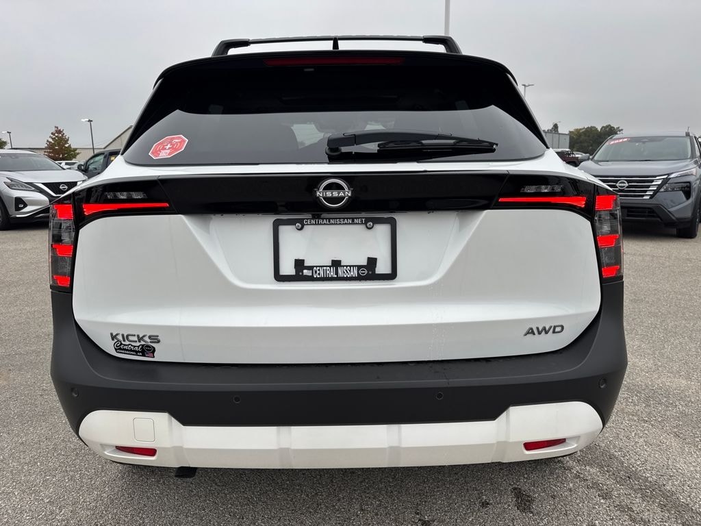 New 2026 Nissan Kicks SV SUV