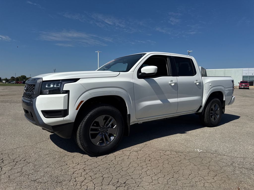 2026 Nissan Frontier SV's photo