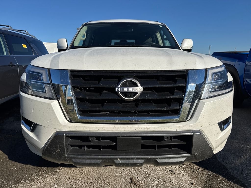 2022 Nissan Armada SL photo 2