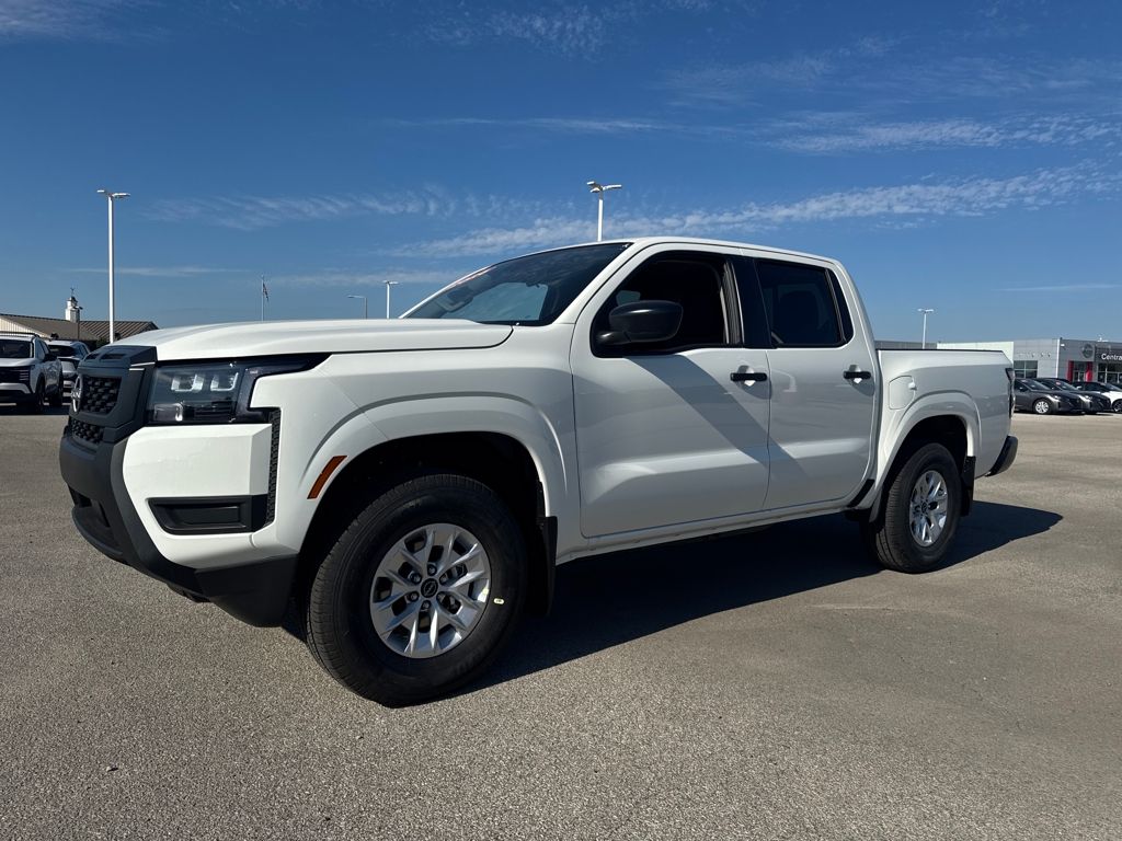 2026 Nissan Frontier S's photo