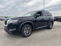 2025 Nissan Pathfinder SV SUV