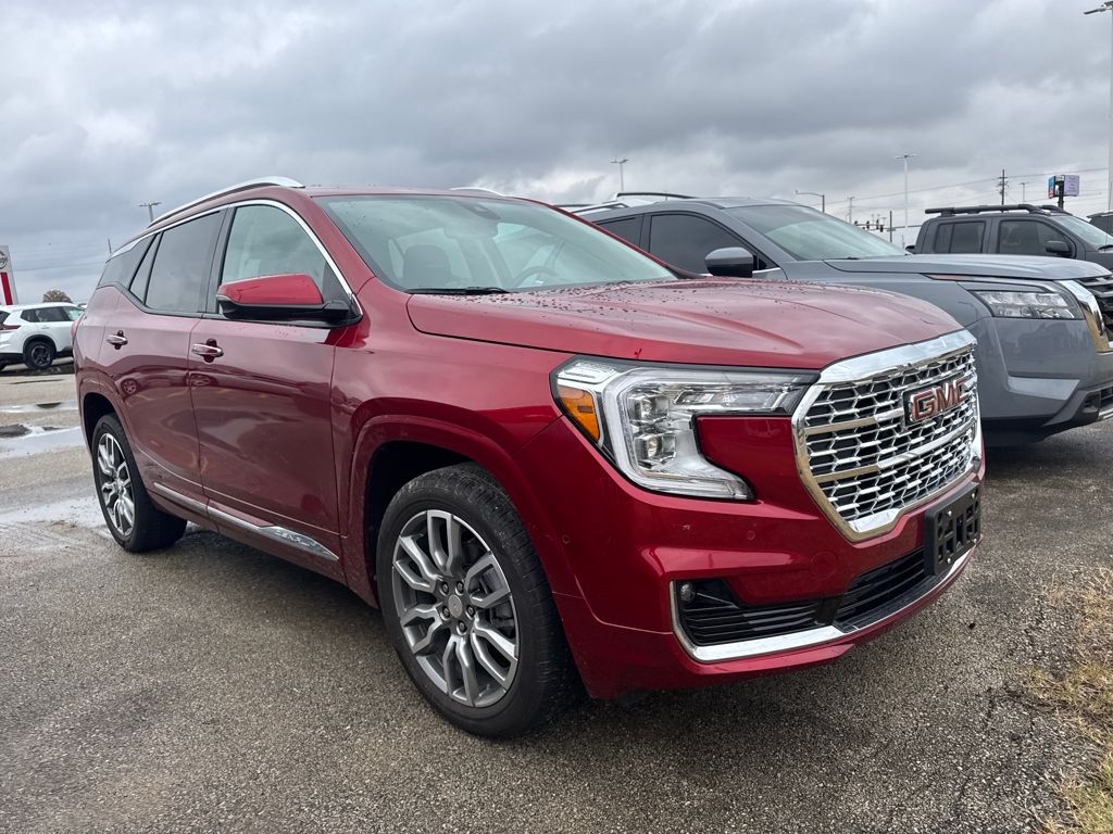 2024 Gmc Terrain Denali photo 3