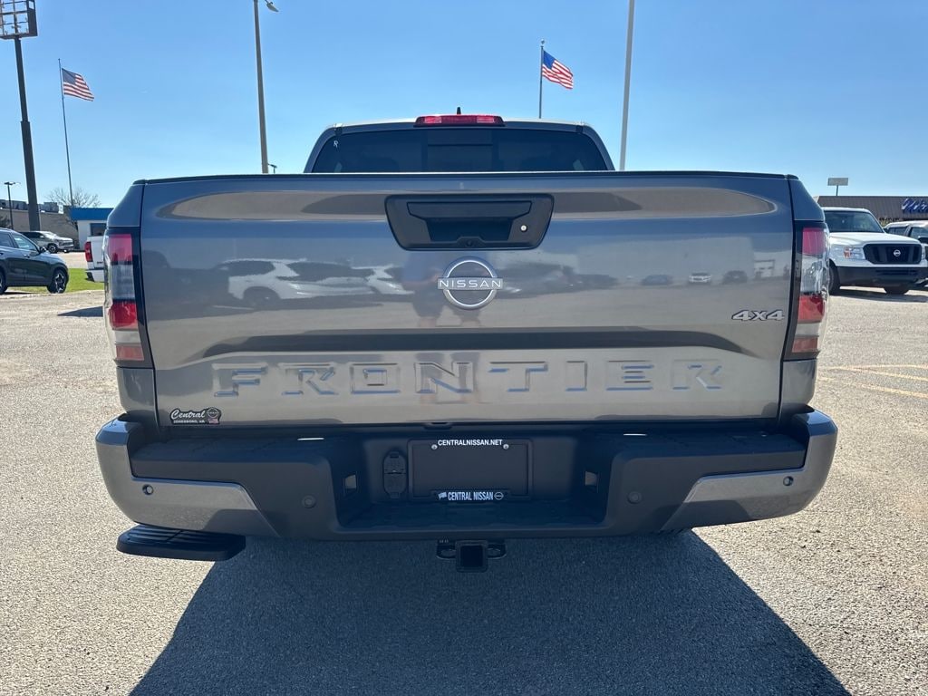 New 2026 Nissan Frontier SV Truck
