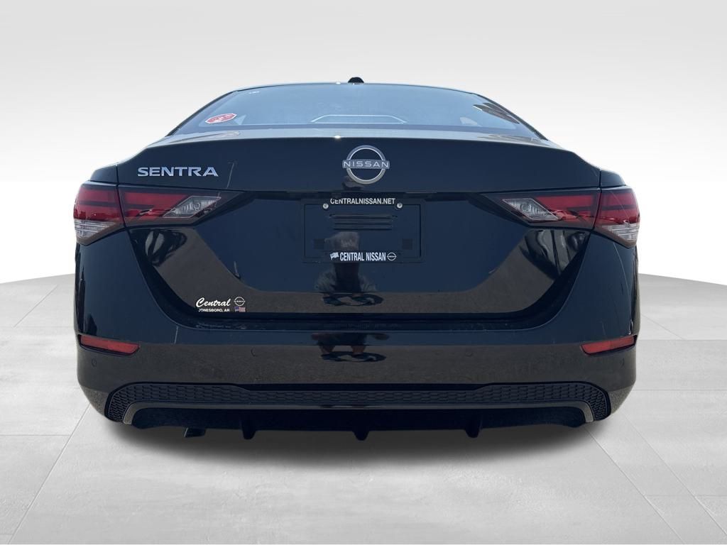 2025 Nissan Sentra SV photo 4