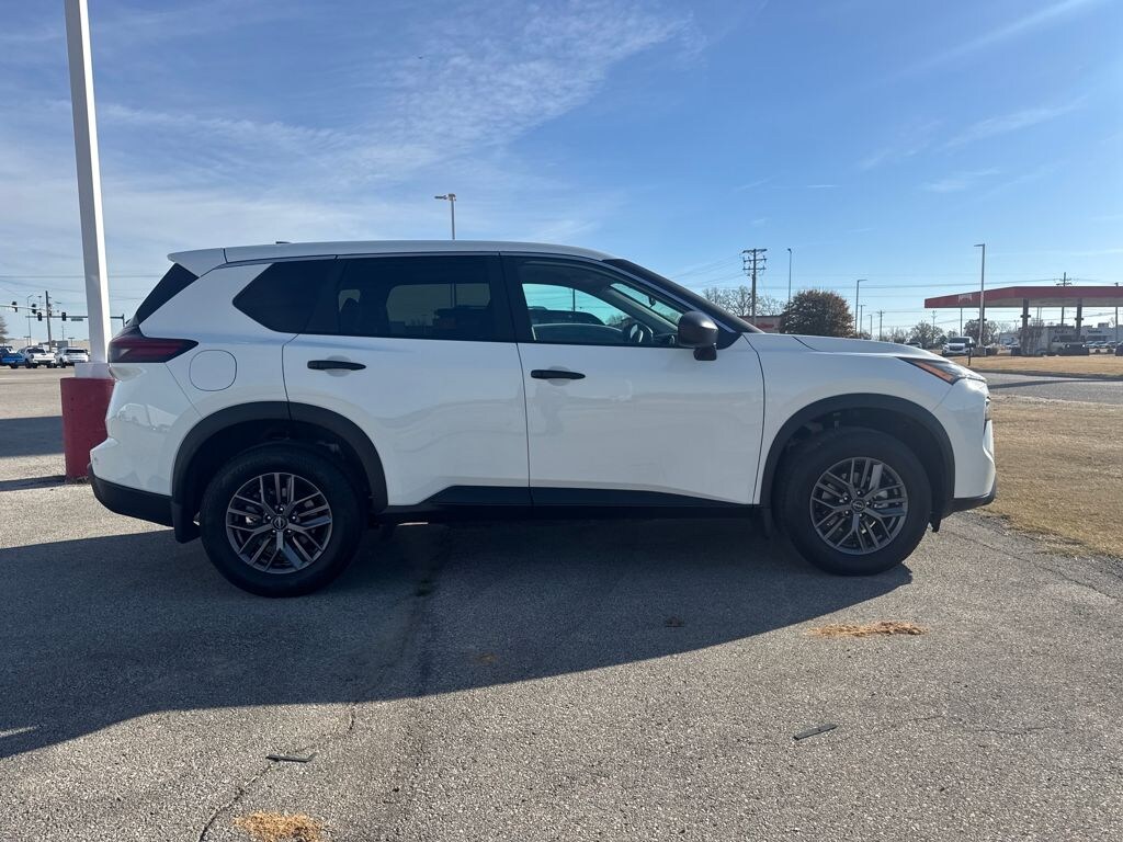 Used 2025 Nissan Rogue S SUV