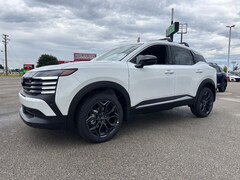 2026 Nissan Kicks SR SUV