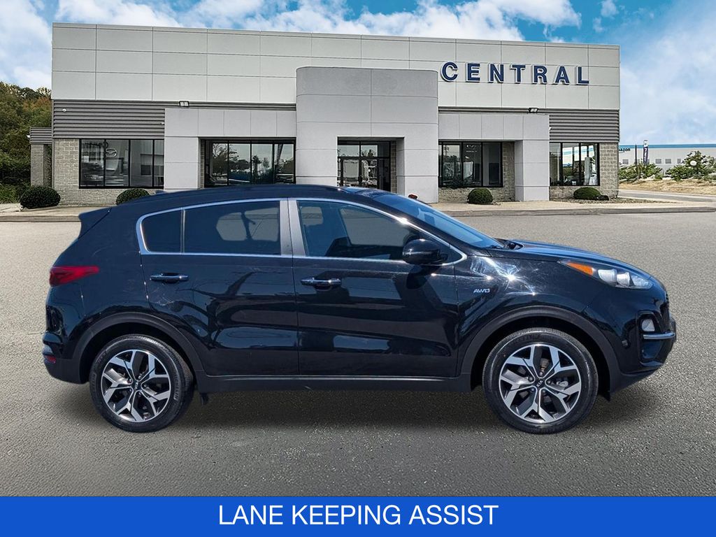 2021 Kia Sportage EX - Photo 9