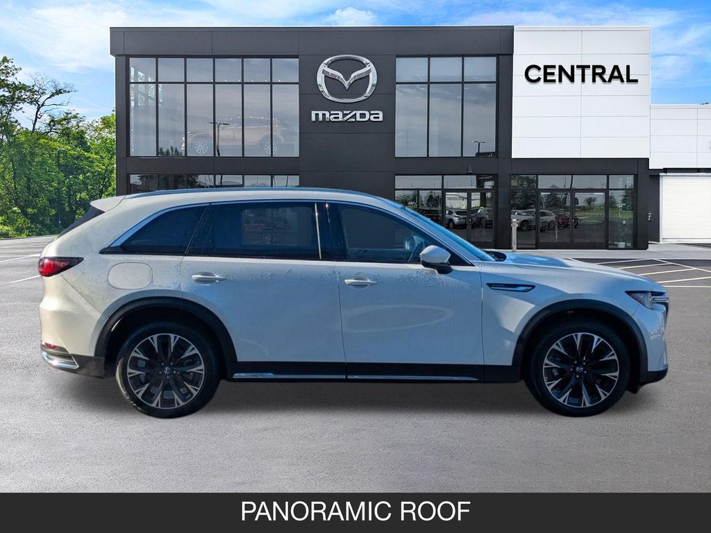 2024 Mazda CX-90 Premium Package - Photo 9