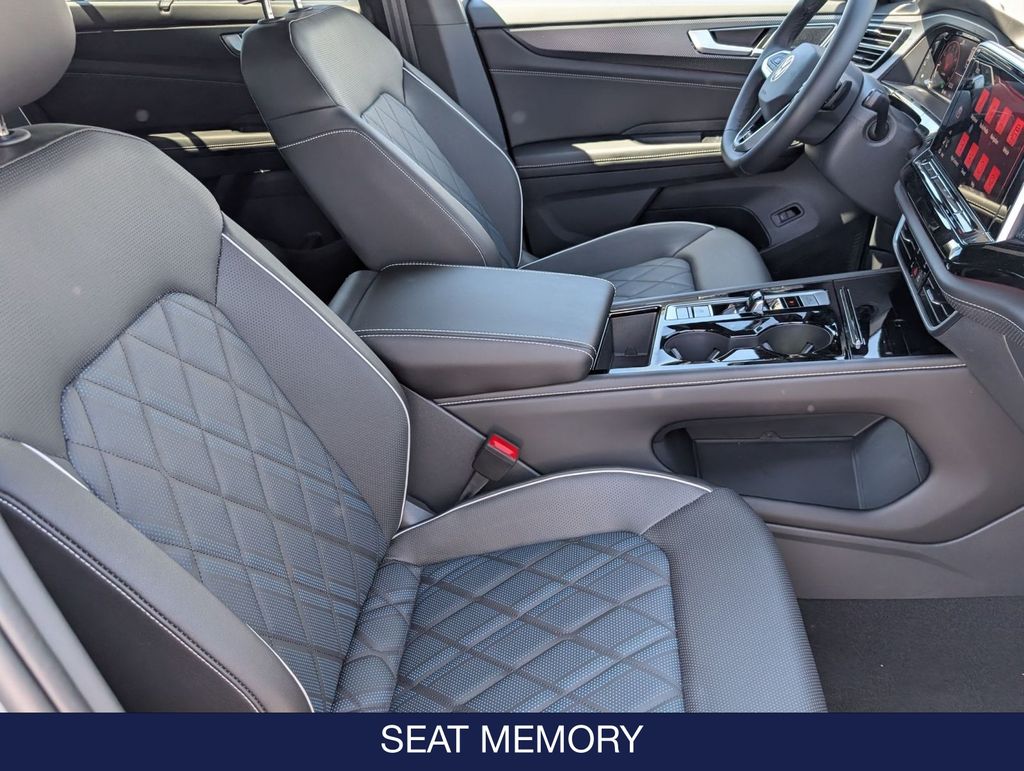 2026 Volkswagen Atlas Cross Sport SEL Premium R-LINE - Photo 31