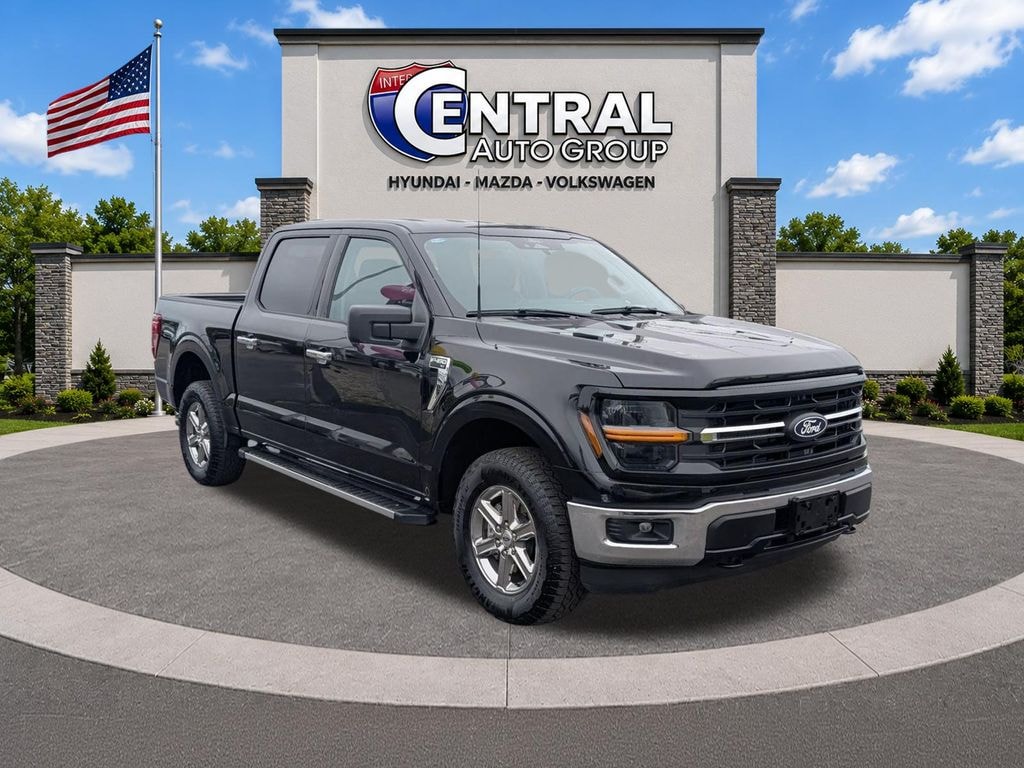 Used 2025 Ford F-150 XLT Truck