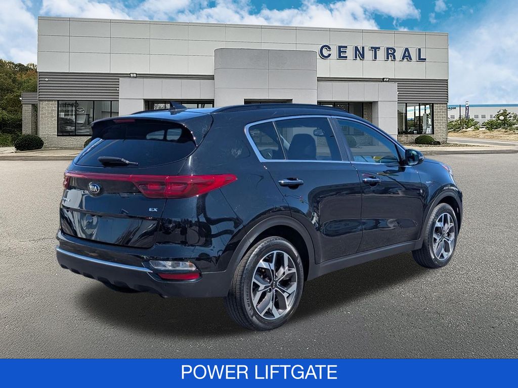 2021 Kia Sportage EX - Photo 8