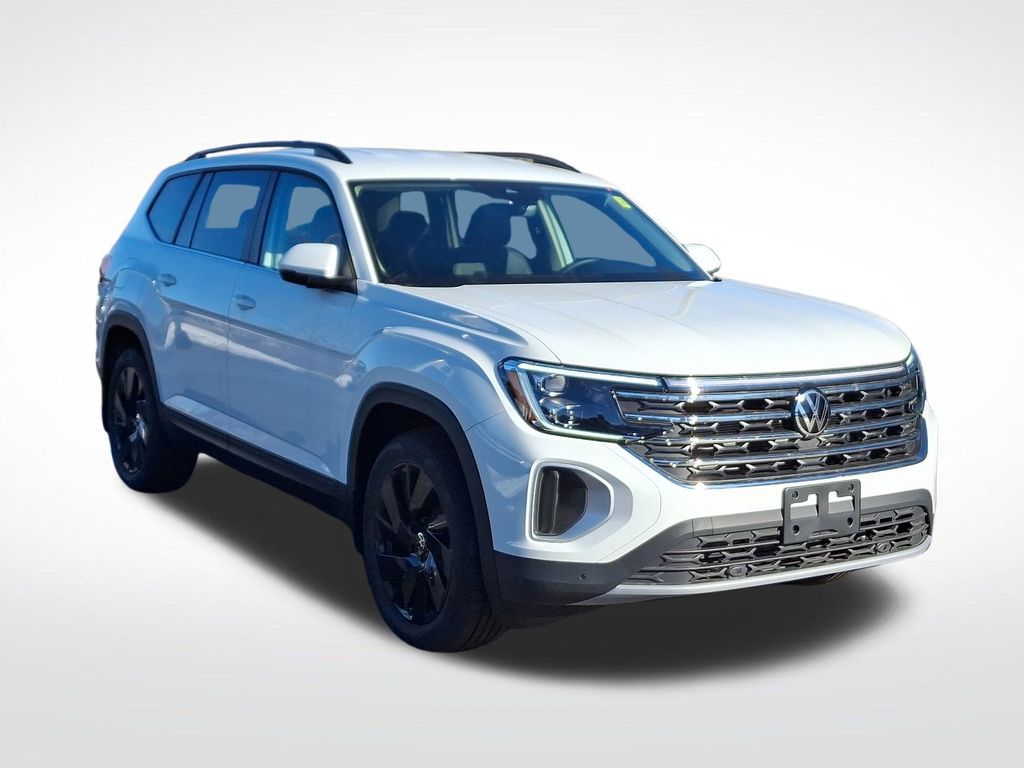 2024 Volkswagen Atlas SE Technology photo 2