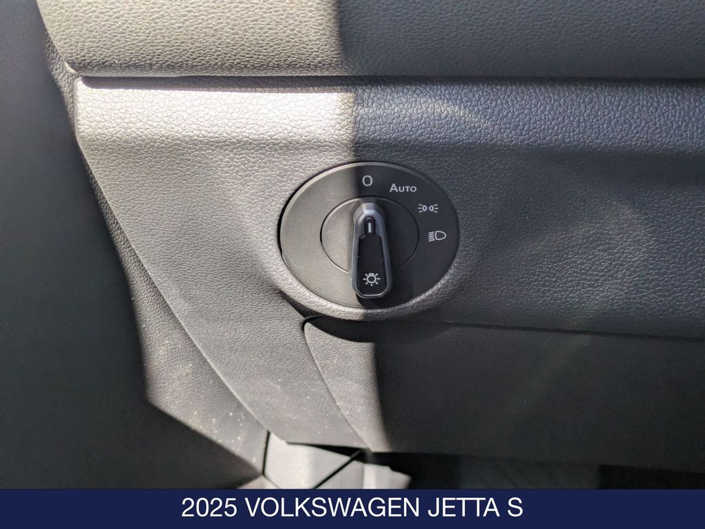 2025 Volkswagen Jetta S - Photo 14