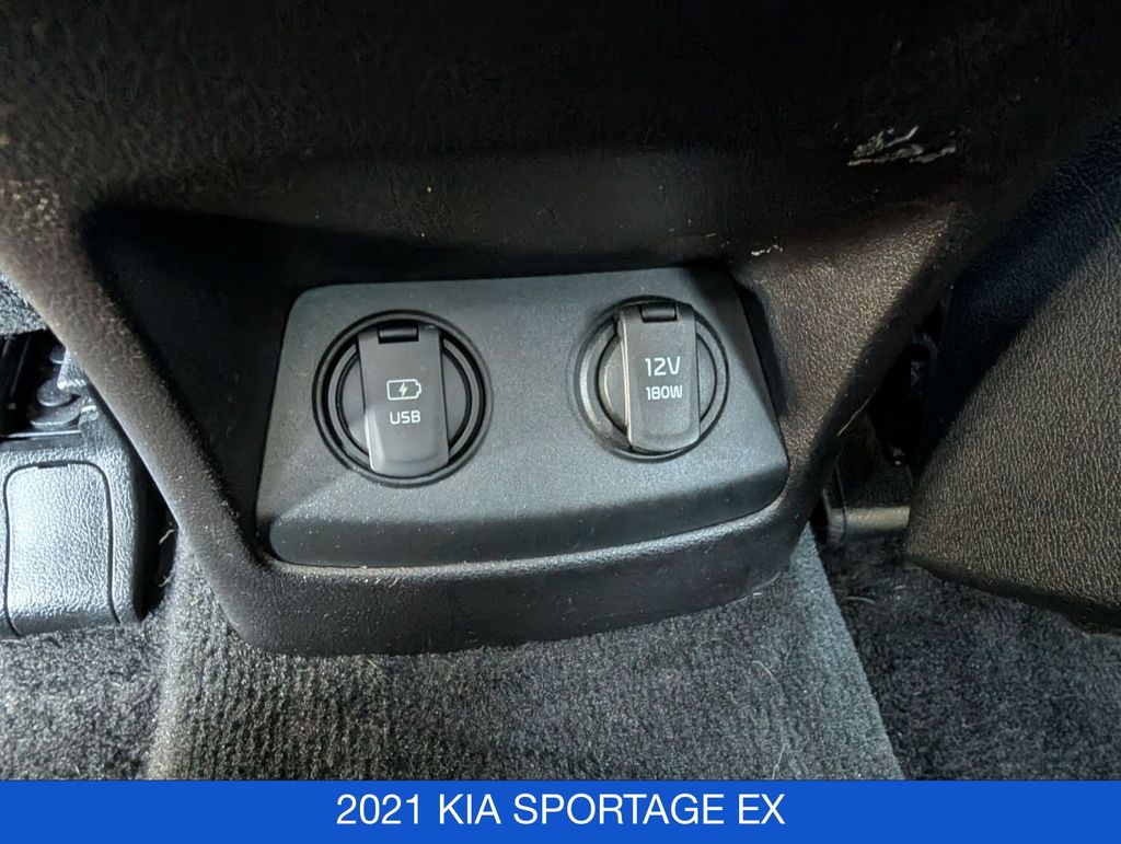 2021 Kia Sportage EX - Photo 18