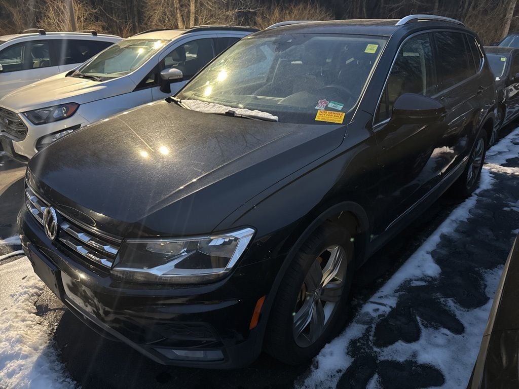 2021 Volkswagen Tiguan SEL's photo