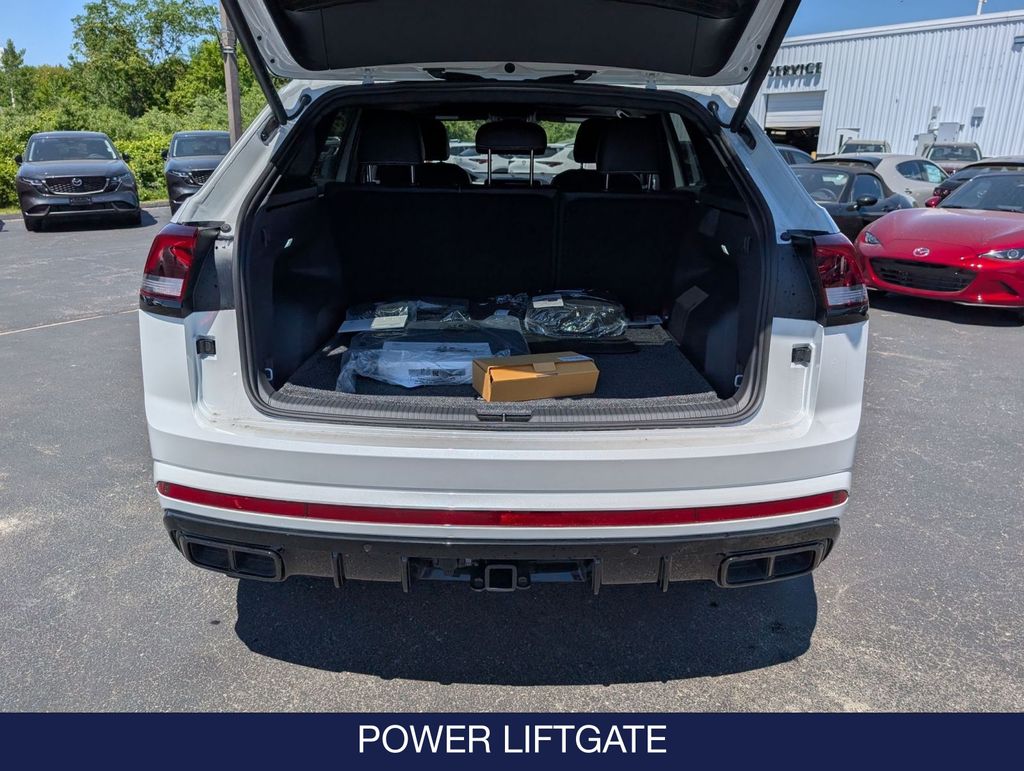 2026 Volkswagen Atlas Cross Sport SEL R-LINE - Photo 29