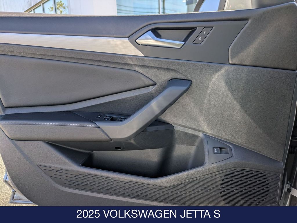 2025 Volkswagen Jetta S - Photo 6