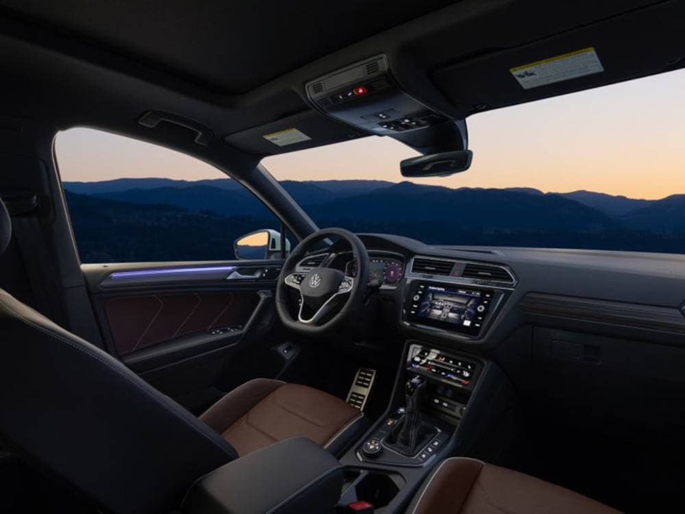 2024 Volkswagen Tiguan interior