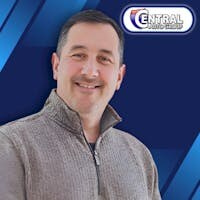 Staff member Jon Lamoureux from ID_07ac44204b1a