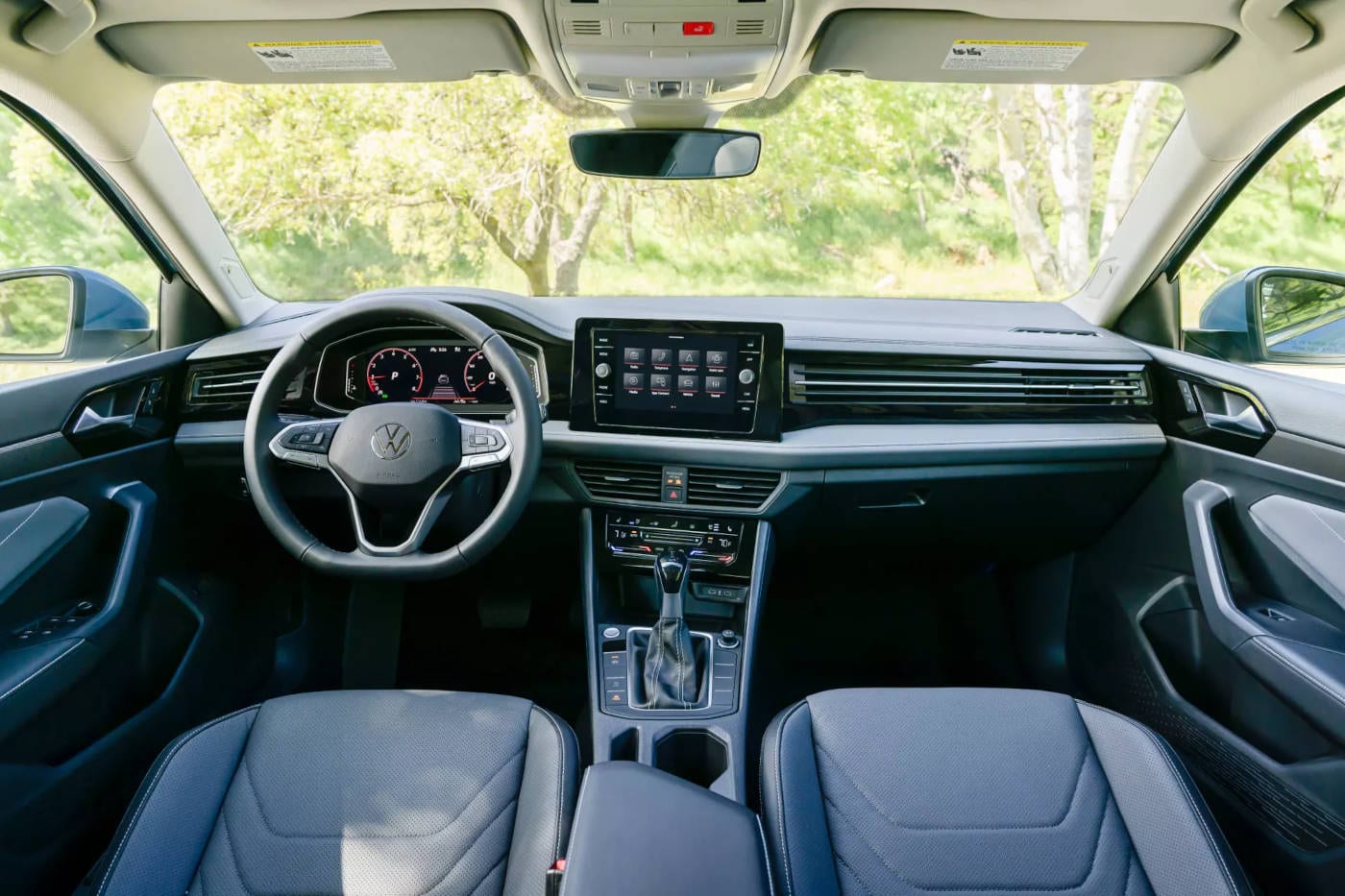 2025 Volkswagen Jetta interior