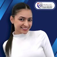 Staff member Neyshka Cernas from ID_797f7450f66e
