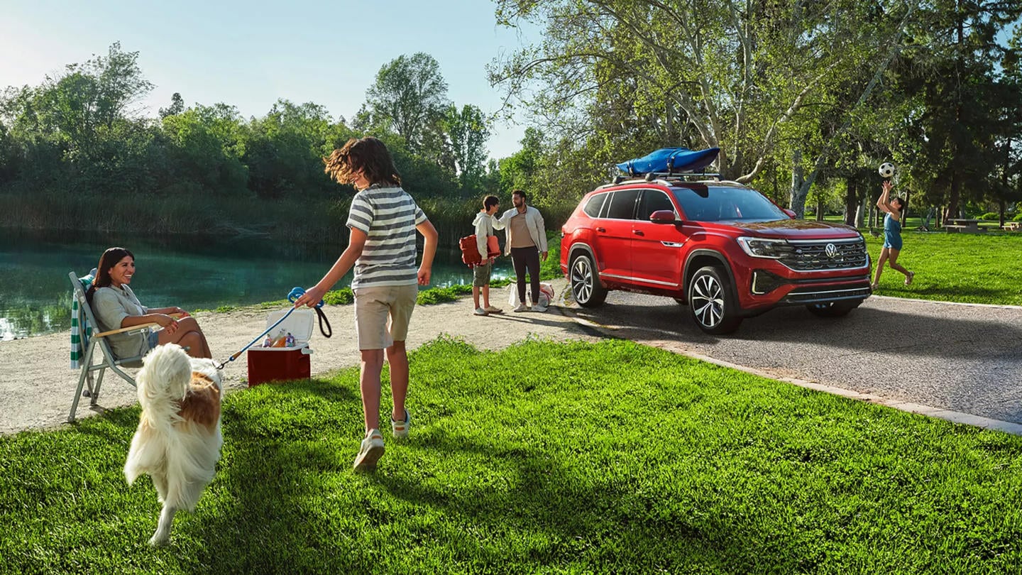 2025 Volkswagen Atlas parled