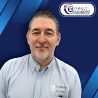 Staff member Tim Longton from ID_a81657299bb0