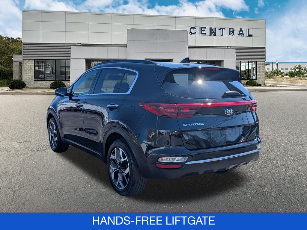 2021 Kia Sportage EX - Photo 6
