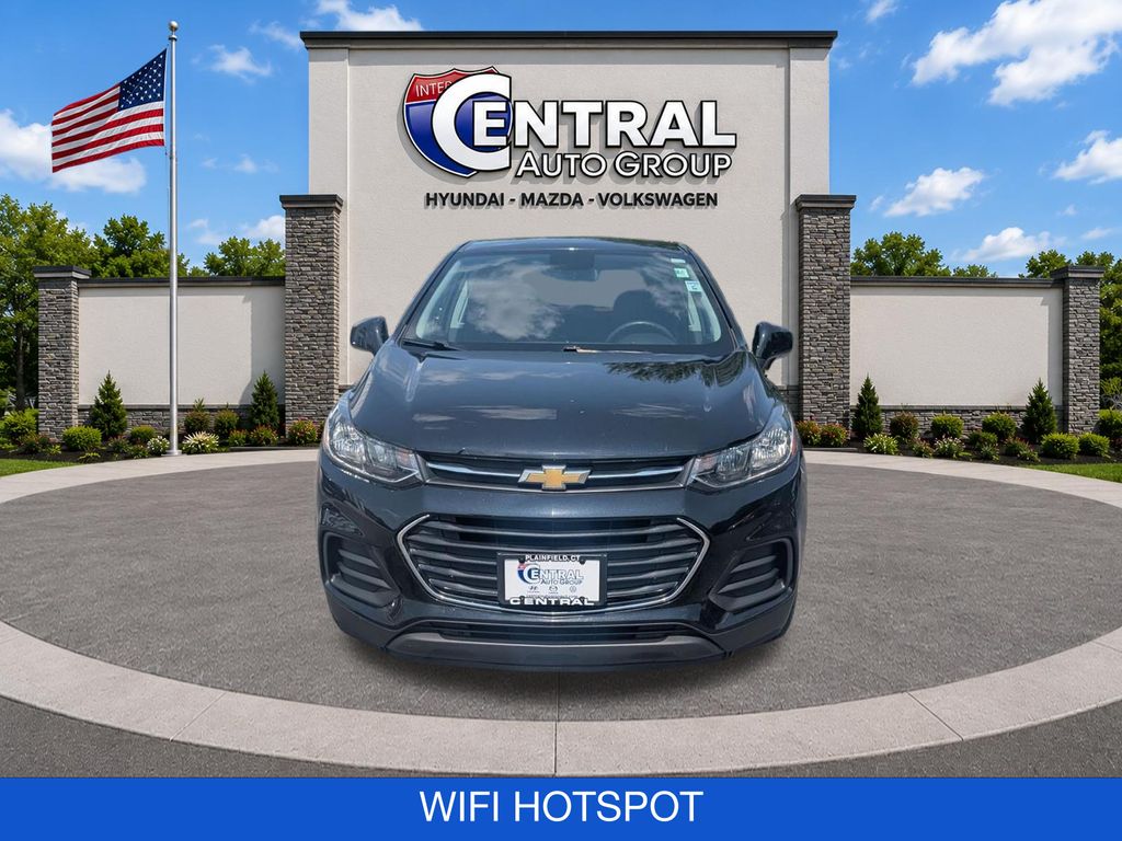 Used 2020 Chevrolet Trax LS with VIN KL7CJKSB2LB031583 for sale in Plainfield, CT