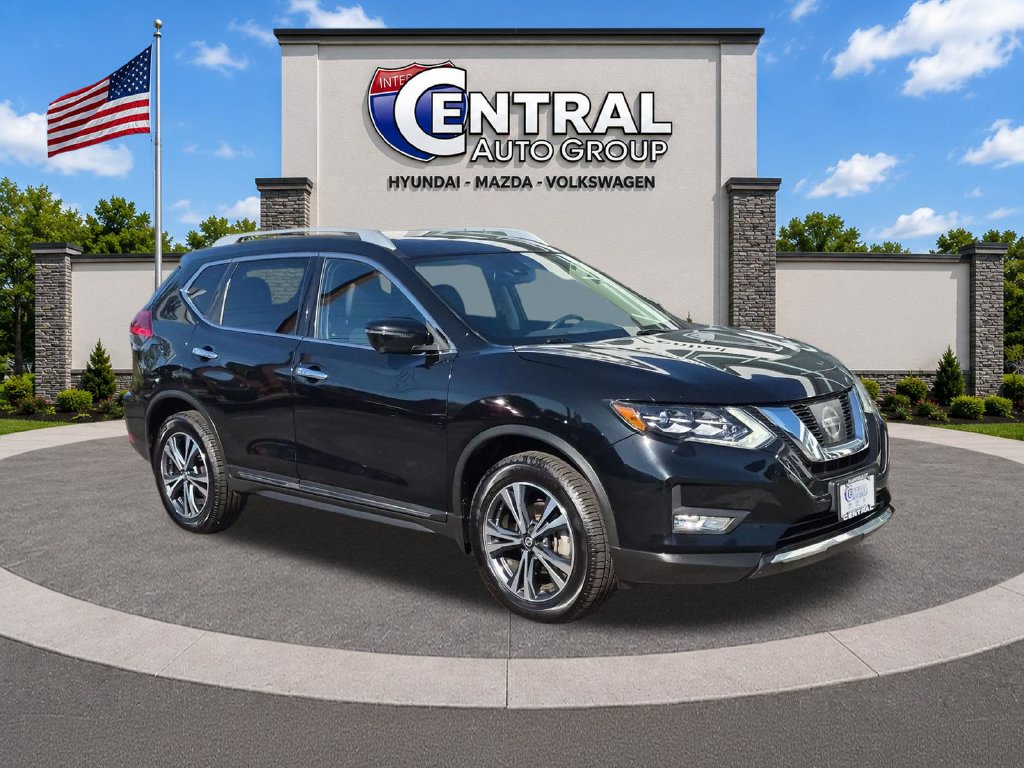 Used 2017 Nissan Rogue SL SUV