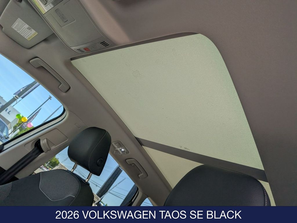 2026 Volkswagen Taos SE Black - Photo 16