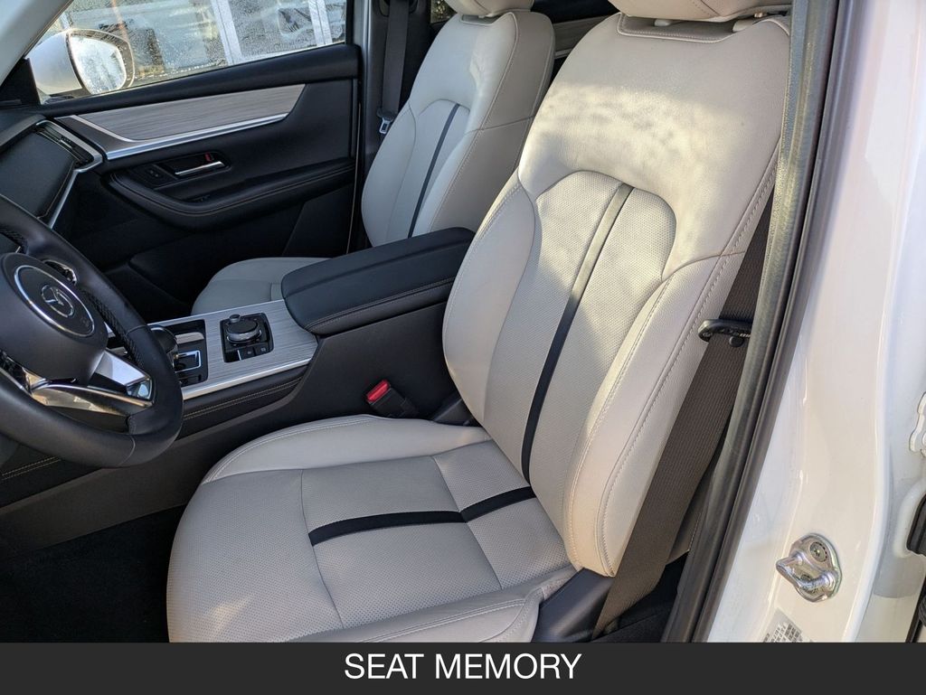2024 Mazda CX-90 Premium Package - Photo 16