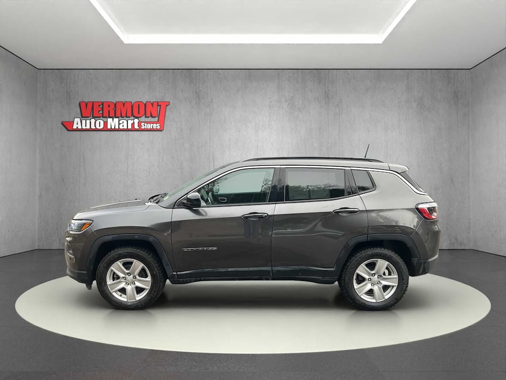 Used 2022 Jeep Compass Latitude SUV