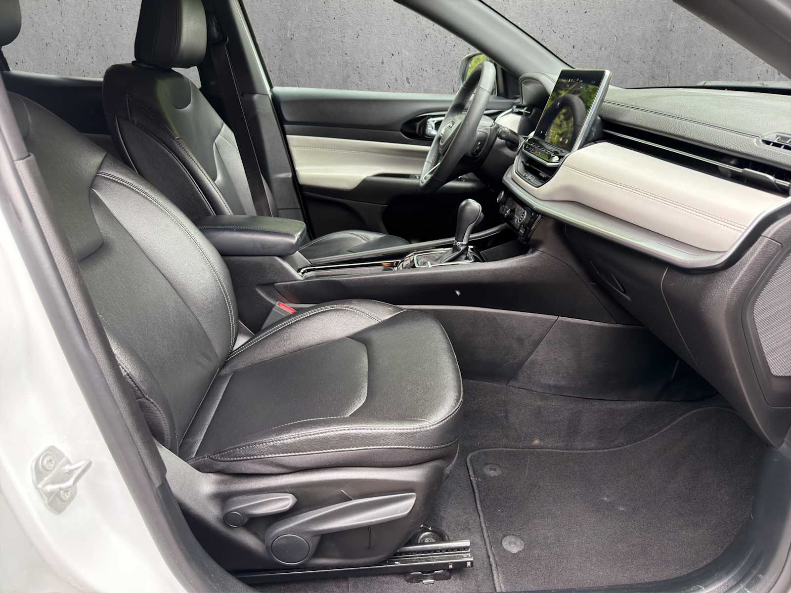 2025 Jeep Compass Limited - Photo 21