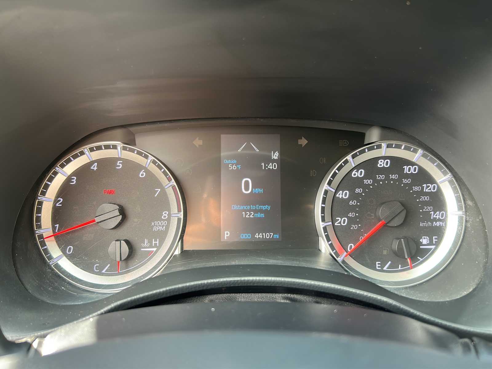 2022 Toyota Highlander LE - Photo 12