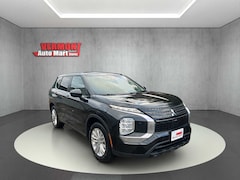 2022 Mitsubishi Outlander ES CUV