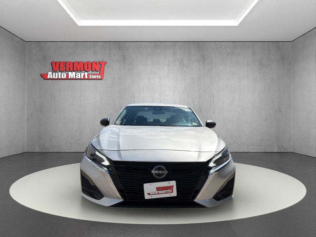 Used 2024 Nissan Altima 2.5 S Sedan